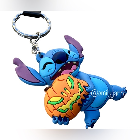 Stitch🎃Keychain - Picture 3 of 5